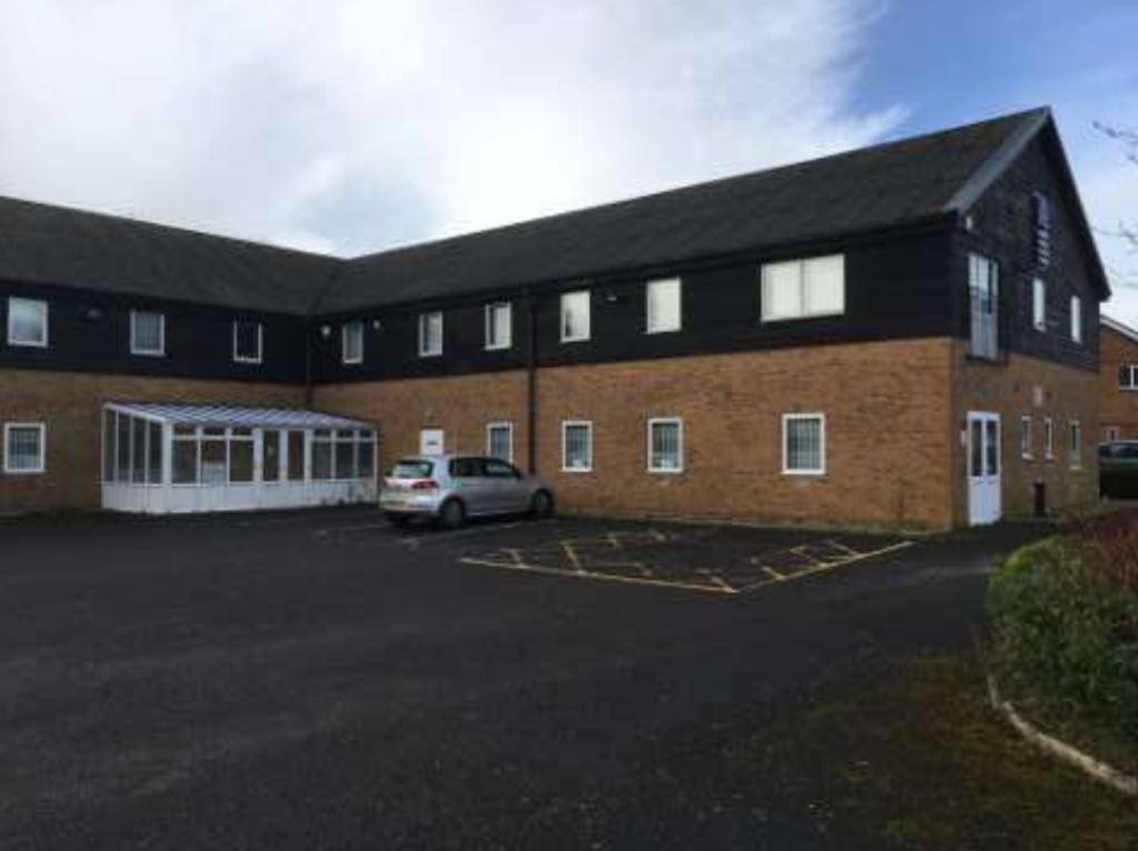 Large office spaces located in Sherborne for use as artist...