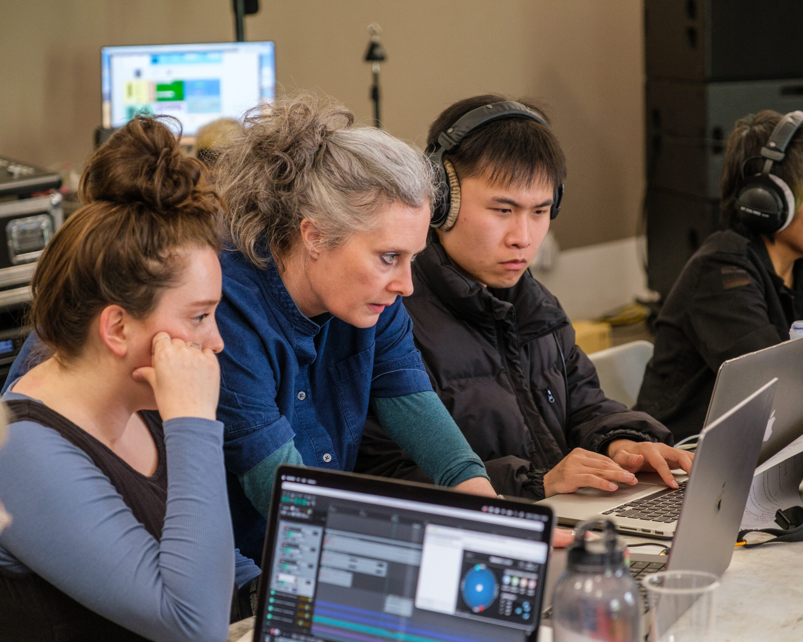 IKLECTIK: NOMADIK 3D Sound Week Leeds hosted its first ever 3D sound week in May...